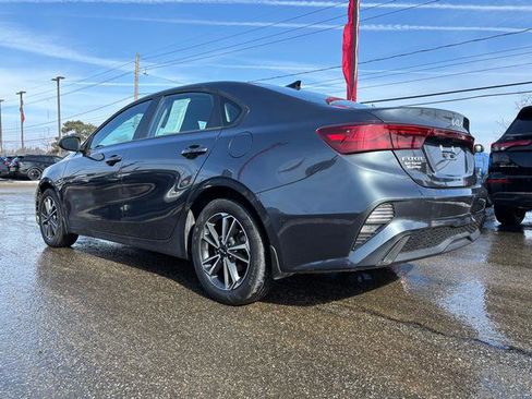 Certified 2023 Kia Forte LXS image 6