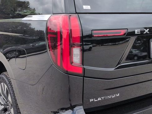 New 2025 Ford Expedition Max Platinum w/ Driver's Package image 12
