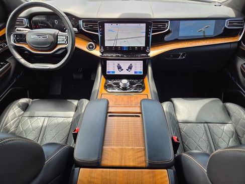 Certified 2024 Jeep Grand Wagoneer L Series III AWD/4WD image 19