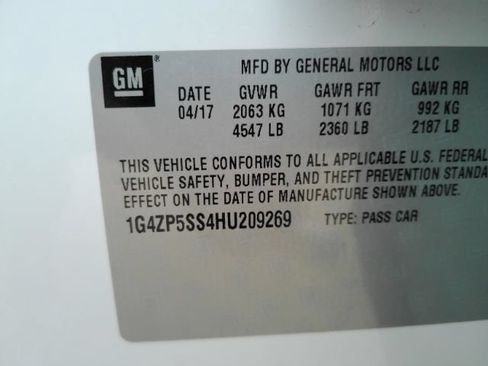 Used 2017 Buick LaCrosse Essence FWD image 54