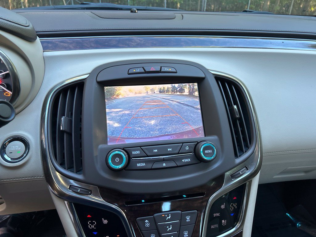 Used 2016 Buick LaCrosse Premium w/ Driver Confidence Package #1 FWD image 21