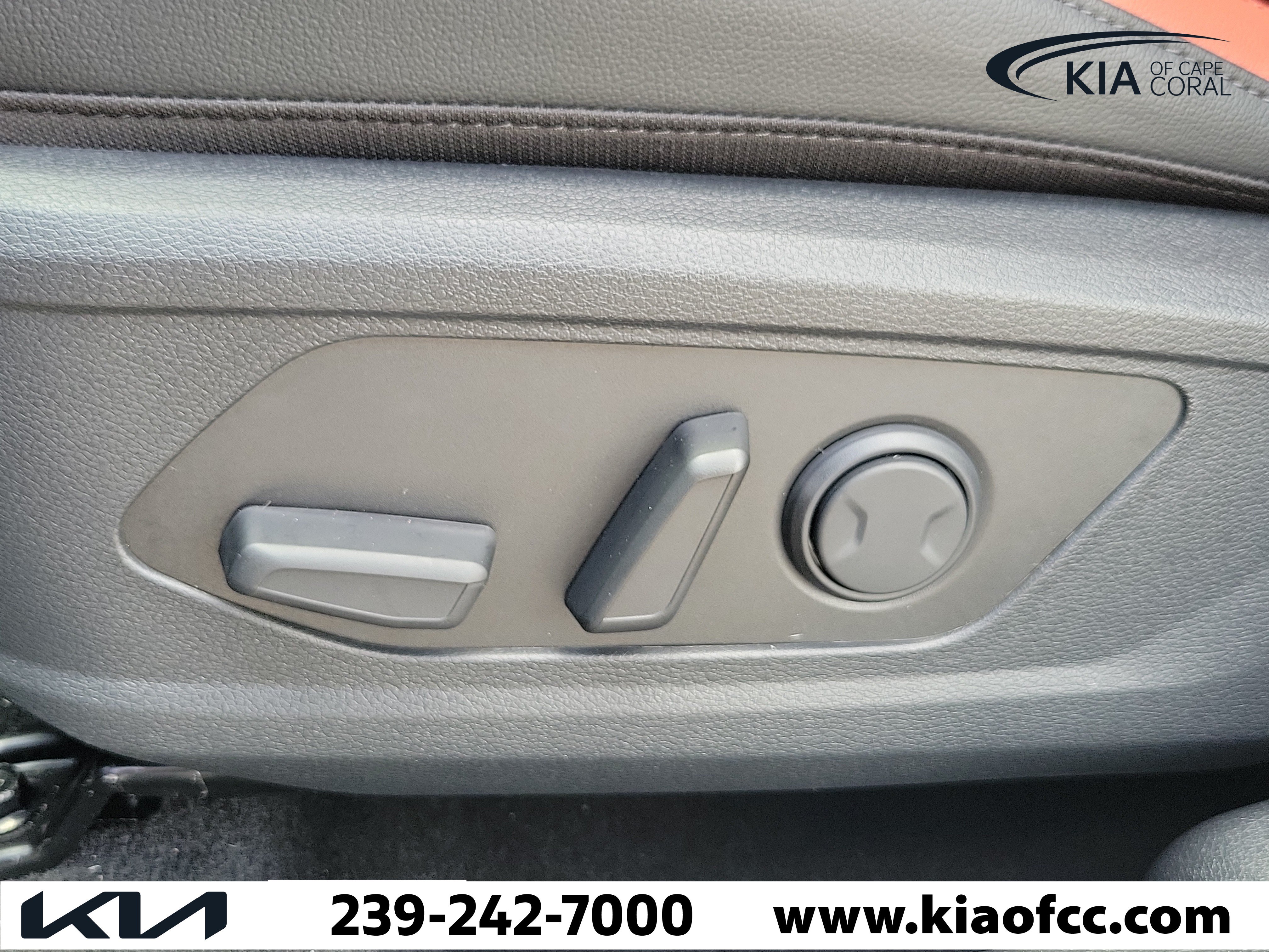 New 2027 Kia Sportage SX FWD image 22
