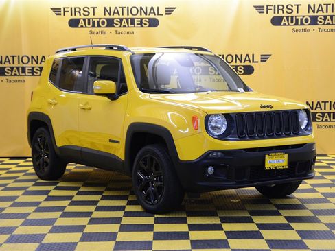 Used 2018 Jeep Renegade Altitude image 1