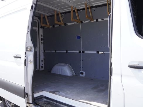 Used 2023 Mercedes-Benz Sprinter 1500 image 12