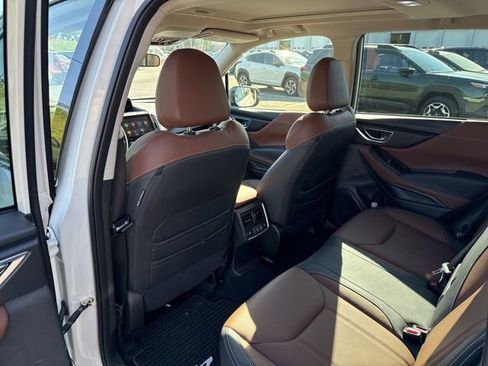 Used 2022 Subaru Forester Touring image 10