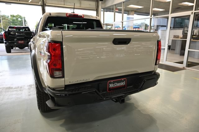 Used 2026 Chevrolet Colorado Trail Boss AWD/4WD image 6