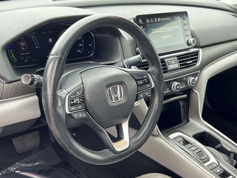 Used 2018 Honda Accord EX-L image 17