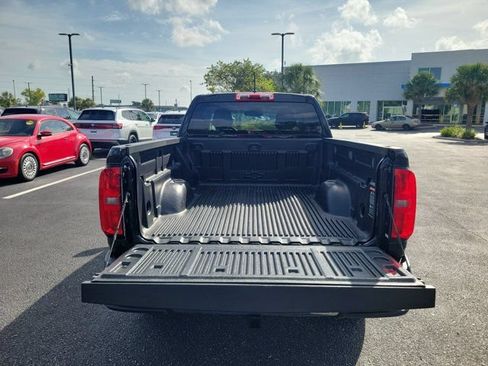 Used 2018 Chevrolet Colorado 2WD Extended Cab image 9