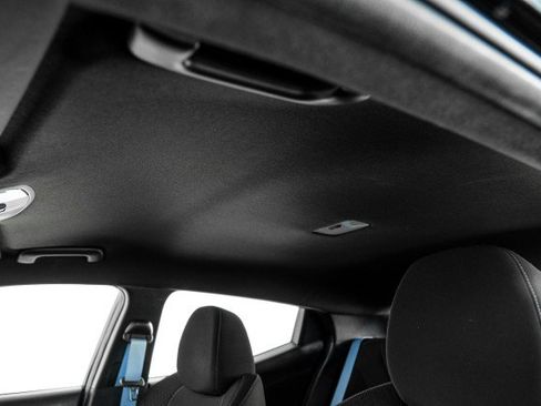 Used 2019 Hyundai Veloster N N FWD image 31