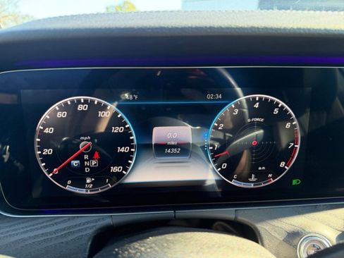 Used 2020 Mercedes-Benz E 450 E 450 Cabrio image 23