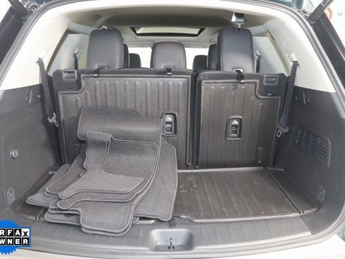 Used 2024 Nissan Pathfinder Platinum w/ Cargo Package image 51