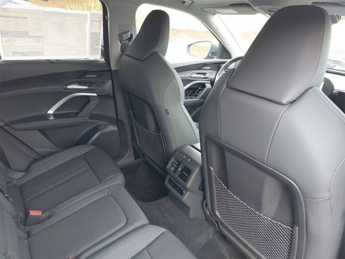 New 2025 Audi Q5 Premium Plus image 11