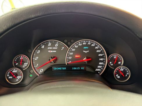 Used 2007 Chevrolet Corvette Z06 w/ Preferred Equipment Group RWD image 21