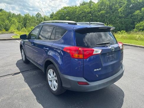 Used 2015 Toyota RAV4 Limited w/ Technology Package AWD/4WD image 5