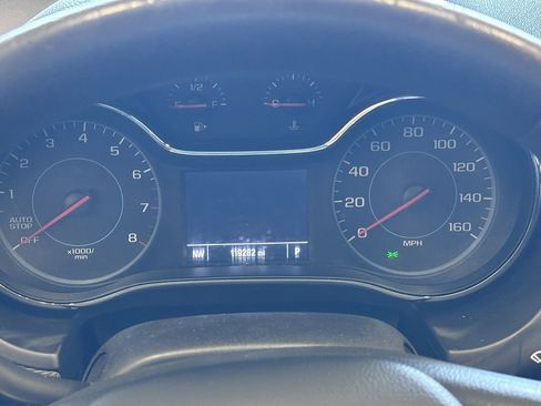 Used 2018 Chevrolet Cruze LT image 14