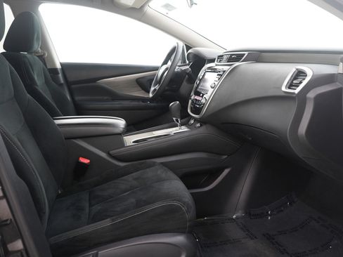 Used 2018 Nissan Murano S image 12