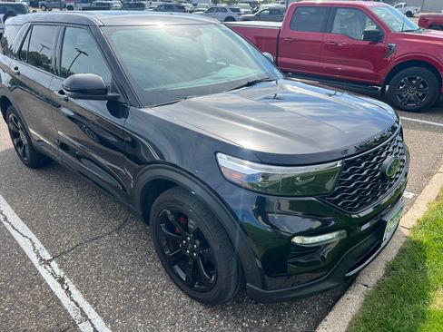 Used 2021 Ford Explorer ST w/ Equipment Group 401A AWD/4WD image 3