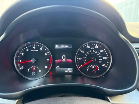 Certified 2023 Kia Rio S w/ Technology Package FWD image 11