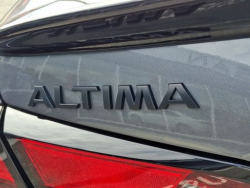 New 2026 Nissan Altima 2.5 SR w/ SR Midnight Edition Package AWD/4WD image 21