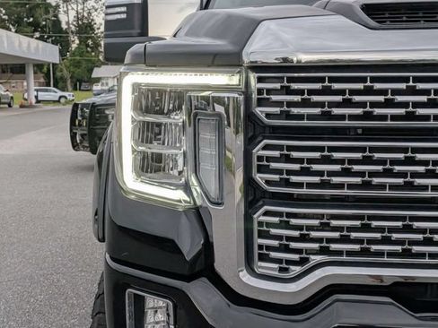 Used 2021 GMC Sierra 2500 Denali w/ Denali Ultimate Package AWD/4WD image 9