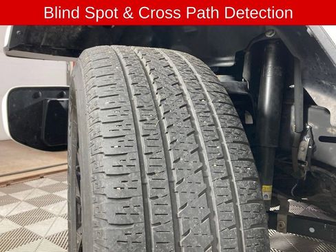 Used 2021 Jeep Gladiator Overland image 24