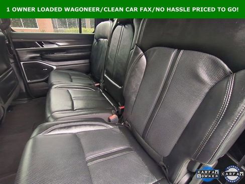 Used 2023 Jeep Wagoneer L Series II image 29