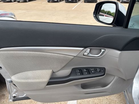 Used 2013 Honda Civic EX image 9