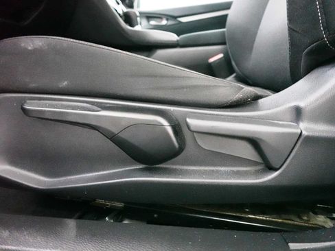 Used 2019 Honda Civic EX image 14