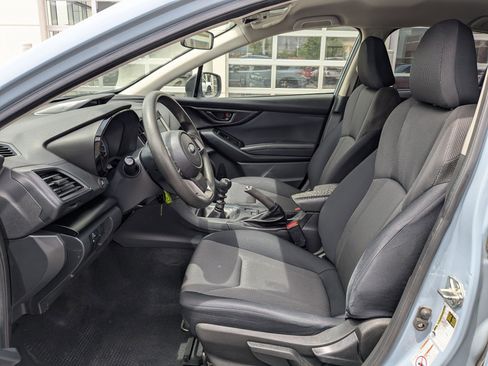Used 2019 Subaru Crosstrek 2.0i AWD/4WD image 17