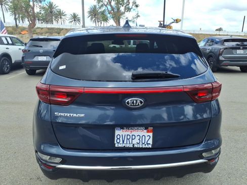 Used 2021 Kia Sportage LX FWD image 8
