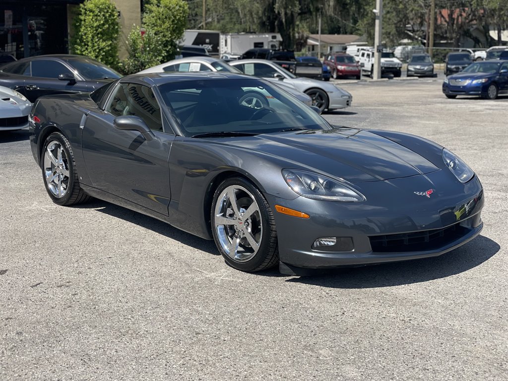 Used 2009 Chevrolet Corvette Coupe w/ Preferred Equipment Group RWD image 20