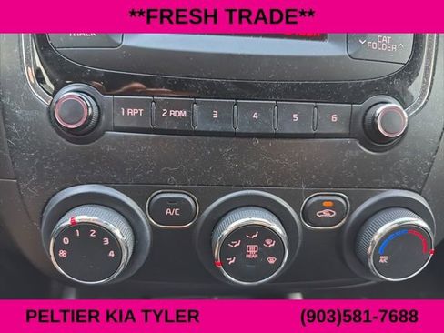 Used 2017 Kia Forte LX image 20