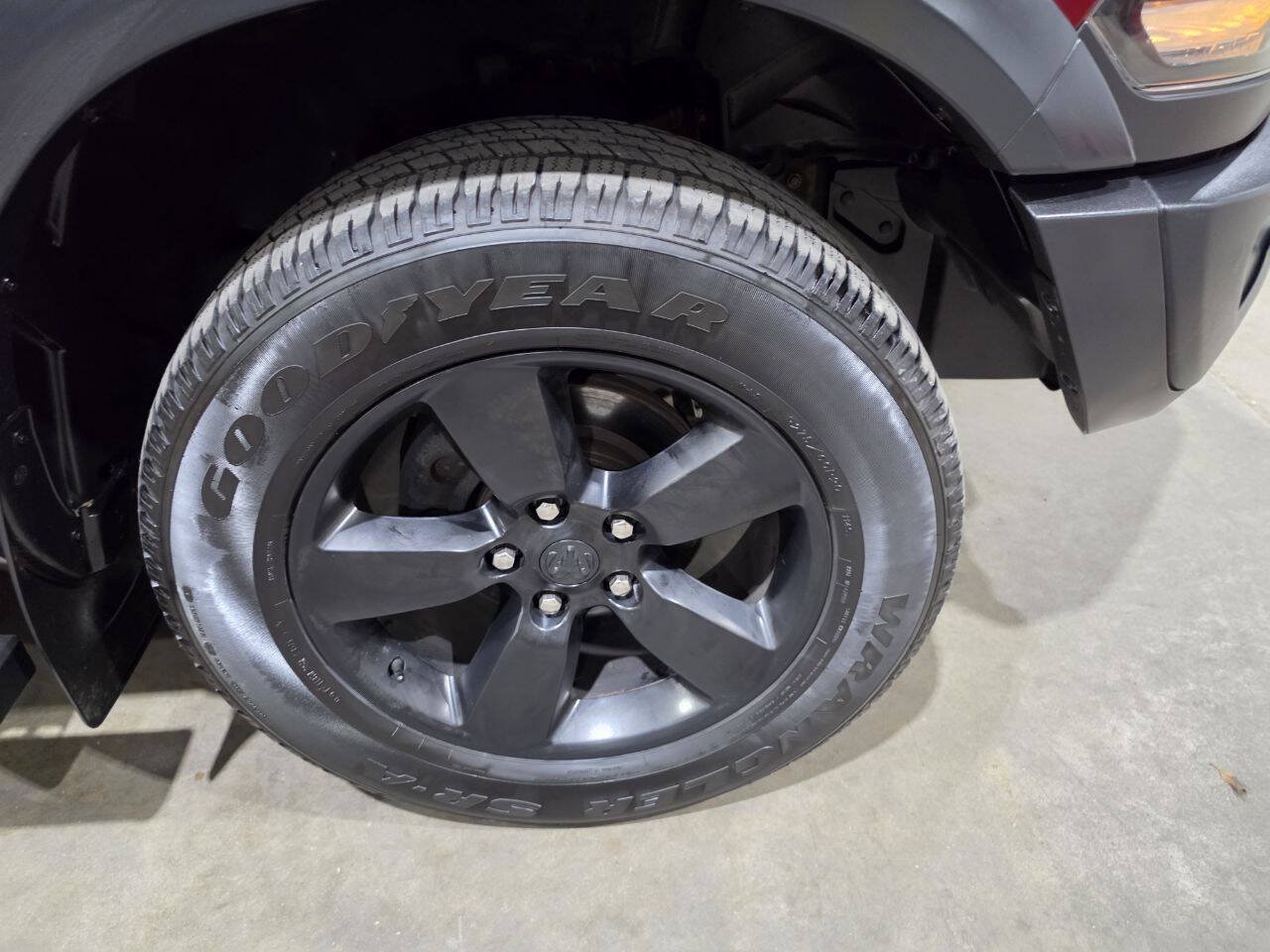 Used 2019 RAM 1500 Warlock AWD/4WD image 24