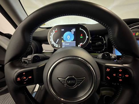 Used 2023 MINI Cooper S image 13