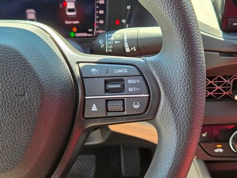 Used 2023 Honda Accord EX image 28