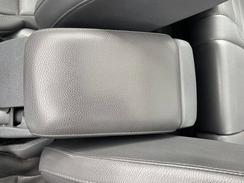 Used 2009 Volkswagen Jetta TDI image 16