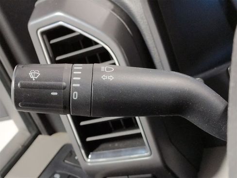 Used 2022 Ford F350 XLT w/ XLT Premium Package image 25