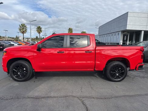 Used 2022 Chevrolet Silverado 1500 Custom image 4