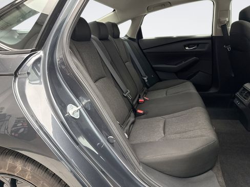 Used 2025 Honda Accord SE image 18