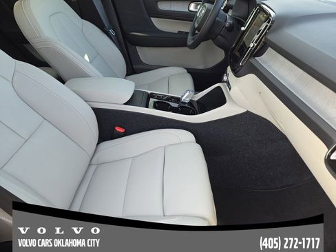 Certified 2026 Volvo XC40 B5 Plus w/ Climate Package image 13