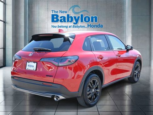 Used 2026 Honda HR-V Sport image 4