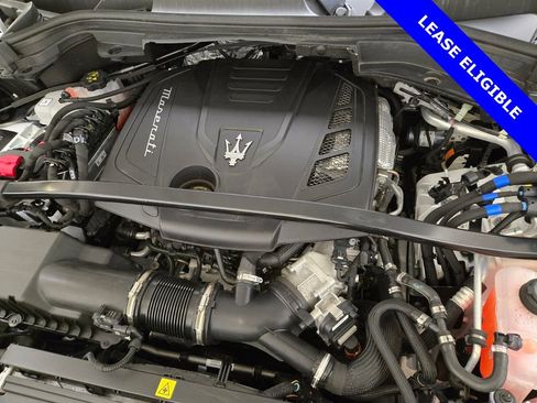Used 2025 Maserati Grecale Modena image 30