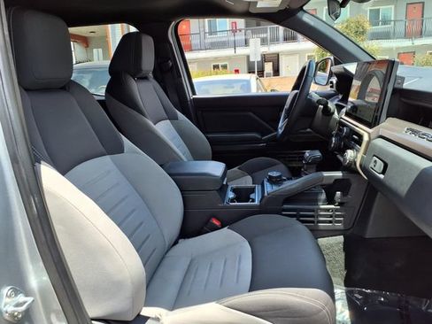 Used 2024 Toyota Tacoma TRD Off-Road AWD/4WD image 24