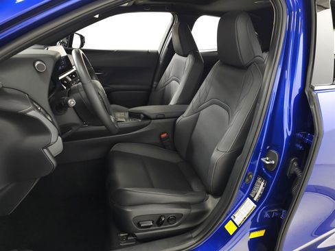 Used 2023 Lexus UX 250h F Sport w/ Accessory Package (Z2) image 14