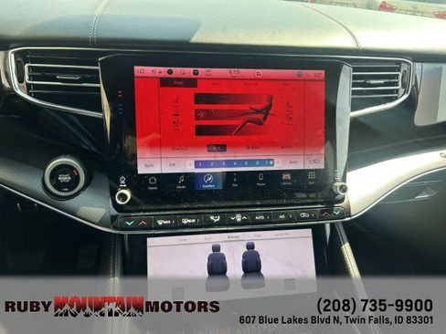 Used 2024 Jeep Grand Wagoneer Series II Obsidian w/ Quick Order Packagew 28T AWD/4WD image 9