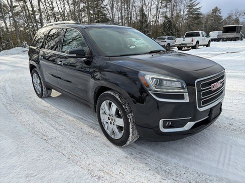Used 2017 GMC Acadia Limited SLT image 1