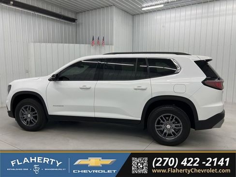 Used 2025 GMC Acadia Elevation FWD image 5