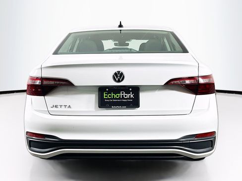 Used 2024 Volkswagen Jetta S FWD image 7