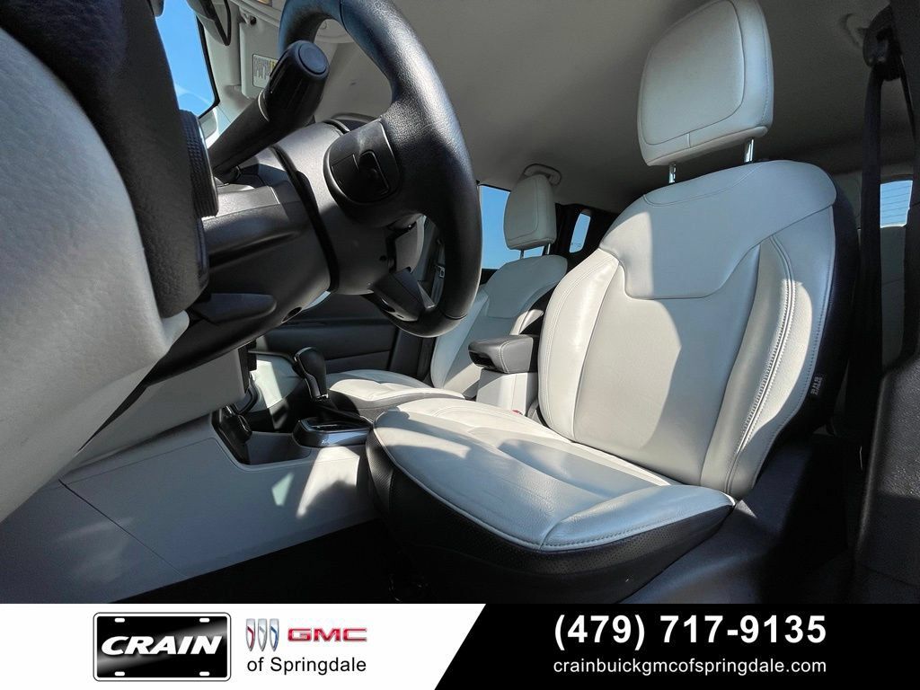 Used 2022 Jeep Renegade Limited AWD/4WD image 24