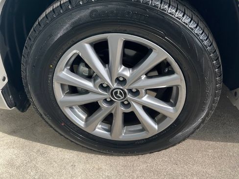 Certified 2025 MAZDA CX-5 AWD 2.5 S w/ Preferred Package image 26